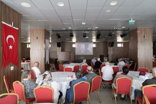 Zübeyde Hanım Huzurevi'nde Babalar Günü'ne özel film gösterimi
