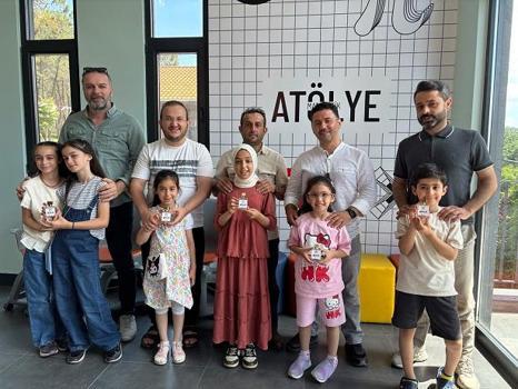 Bilim Ümraniye’de babalar ve çocuklar kendi parfümlerini tasarladı
