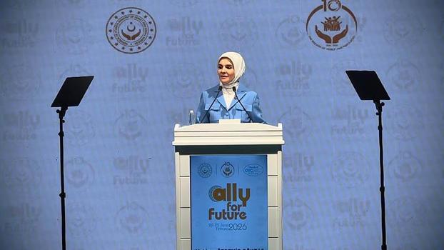 Bakan Göktaş: Başörtülü kadınlara yönelik nefret söyleminin normalleşmesine izin vermeyeceğiz