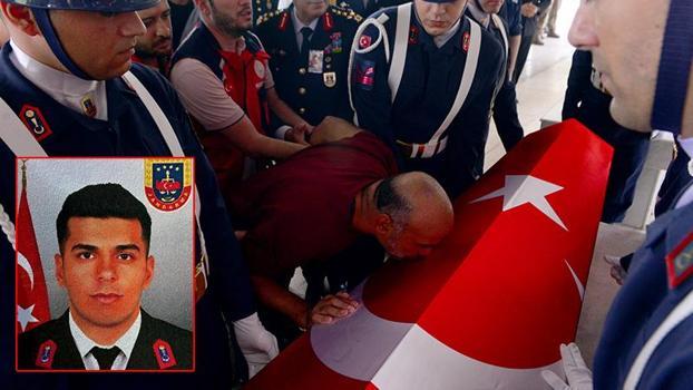 Kazada ÅŸehit olan uzman çavuÅŸ, son yolculuÄŸuna uÄŸurlandı