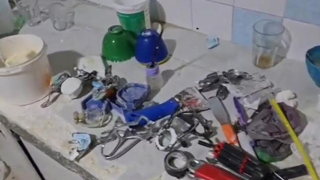 Hatay'da kaçak diş protezi imalathanesine baskın: 2 gözaltı