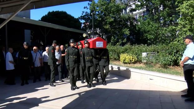 Ankara'daki belediye otobüsü kazasında hayatını kaybeden Hamza Efe Doğan son yolculuğuna uğurlandı