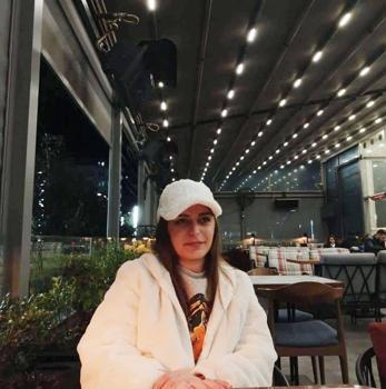 Yolun karşısına geçerken kamyonetin çarptığı kadın öldü (2)