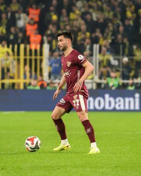 Göztepe'de Taha ve Ogün kalıcı