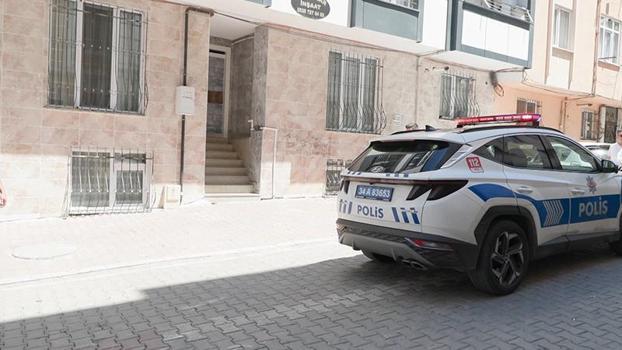 Esenyurt'ta evinin önünde uğradığı silahlı saldırıda hayatını kaybetti; cinayet anı kamerada
