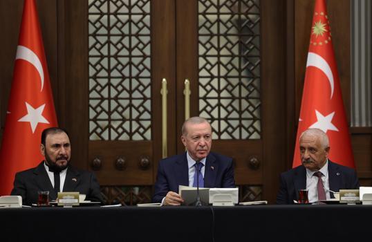 Cumhurbaşkanı Erdoğan: Alevi canlarımızı asla ihmal etmedik