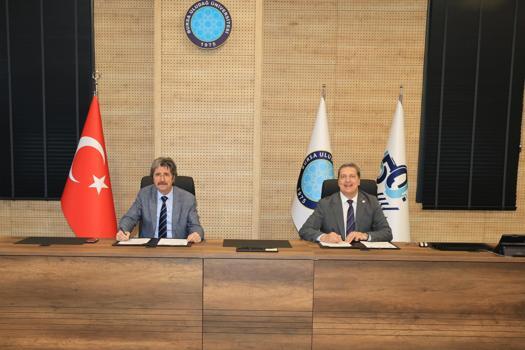 BUÜ ve BALKANTÜRKSİAD arasında iş birliği protokolü
