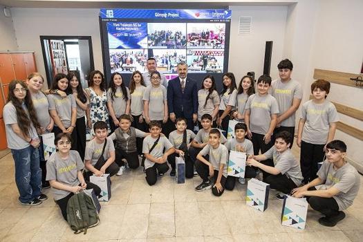 5G ile karne heyecanı 7 ilde eş zamanlı yaşandı