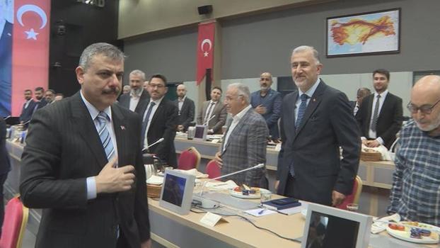 Bakan Çiftçi: Geçici koruma kapsamındaki yabancılara çalışma izni muafiyeti getirildi ​