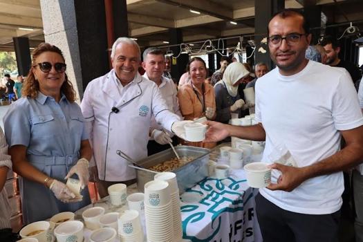 Nilüfer’de 35 mahallede aşure ikramı