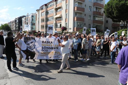 Samsun’da yaya geçidinde ölen Güneş için yolu kapatıp, eylem yaptılar