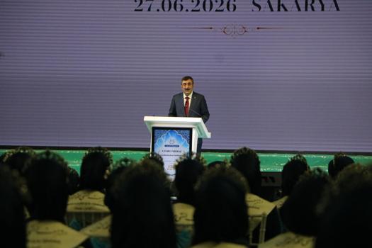 Cumhurbaşkanı Yardımcısı Yılmaz: Hafızlık, ilim yolculuğunun en sağlam başlangıçlarından biridir