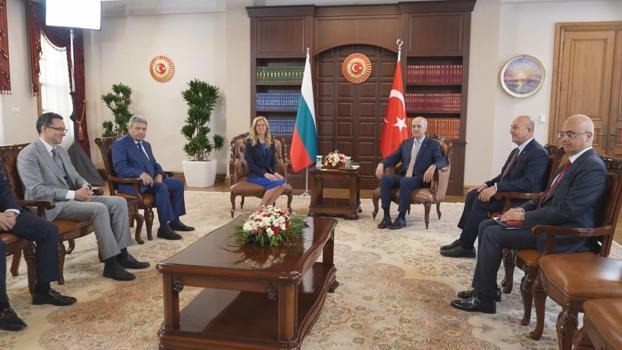 TBMM Başkanı Kurtulmuş, Bulgaristan Ulusal Meclisi Başkanı Dotsova ile görüştü