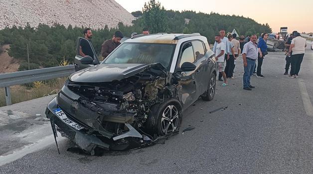 Burdur'da kaza: 5 yaralı