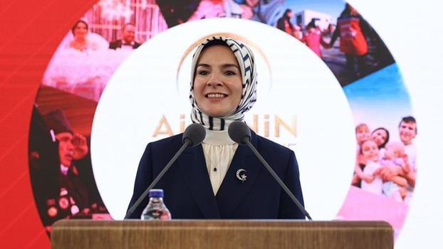Bakan Göktaş, 'Koruyucu Aile Günü'nü kutladı