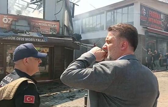 Bursa'da tarihi çarşıda yangın (2)