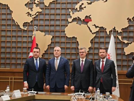 İŞKUR ve Basın İlan Kurumu arasında iş birliği protokolü