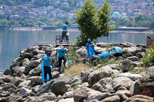 Sapanca Gölü'nde kapsamlı temizlik çalışması gerçekleştirildi