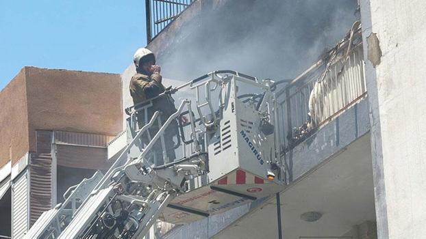 İzmir'de 7 katlı binada korkutan yangın; 6 kişi dumandan etkilendi