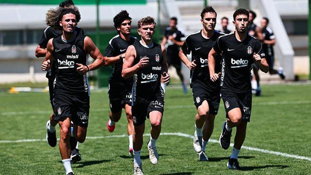 Beşiktaş günü çift antrenmanla tamamladı