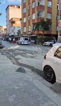 Küçükçekmece'de husumetlisi tarafından bıçaklanan bisiklet tamircisi ağır yaralandı