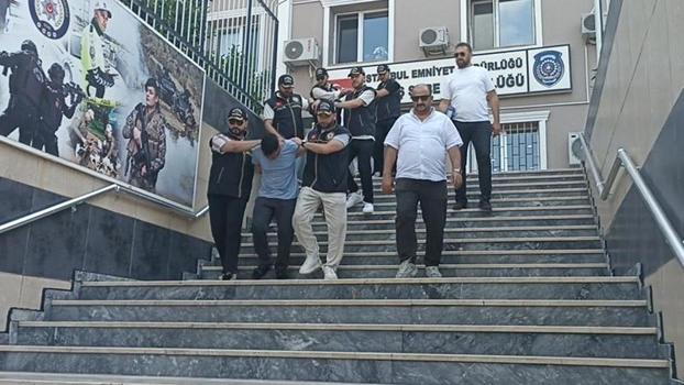 Dolandırıcılara bin 758 Cumhuriyet altınını kaptırdı; şüpheliler adliyeye sevk edildi
