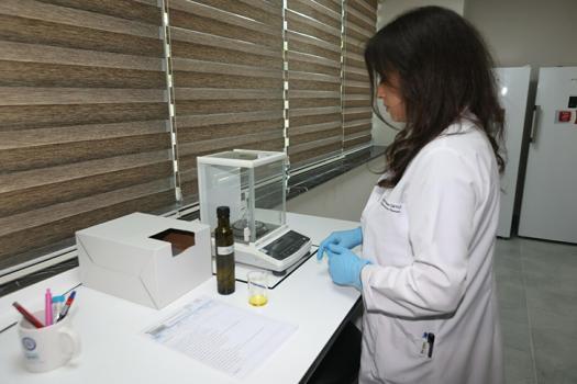 100. Yıl Gıda Analiz Laboratuvarı TÜRKAK akreditasyonu aldı
