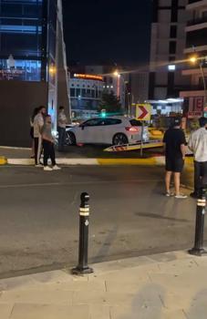 Beylikdüzü'nde uğradığı silahlı saldırının ardından hastaneye giderken kaza yaptı, hayatını kaybetti
