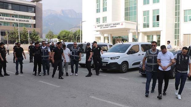 Denizli'de 1 kişinin öldüğü silahlı kavgaya ilişkin gözaltına alınan 13 şüpheli adliyede