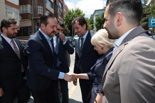 AK Parti'li Zorlu: 2028'de Cumhurbaşkanımızı yeniden seçeceğiz (2)