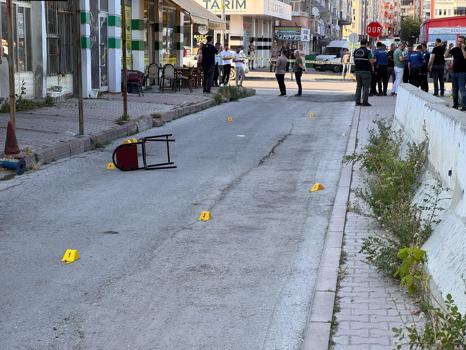 Niğde’de iki grup arasında silahlı kavga; 1’i ağır 4 yaralı