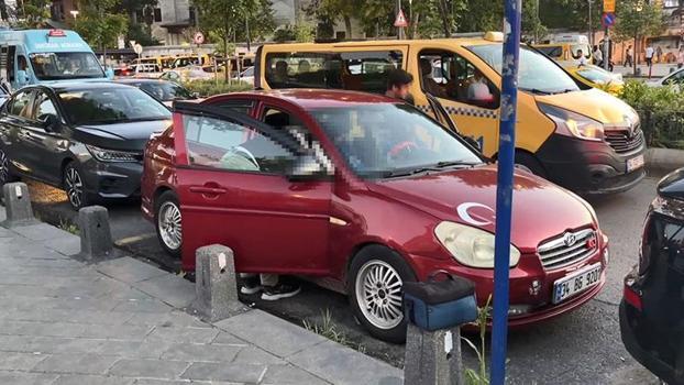 Üsküdar’da park halindeki otomobilde ölü bulundu