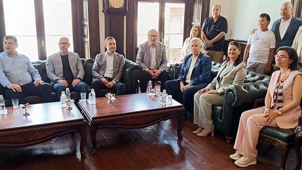 Mansur Yavaş, Kırkpınar Yağlı Güreşleri'ni izlemek için Edirne'ye geldi