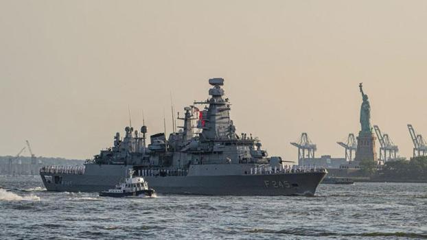 TCG Oruçreis, New York'ta