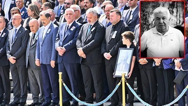 Hayatını kaybeden eski Devlet Bakanı Kara için Meclis'te tören