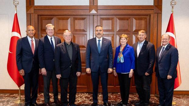 Bakan Fidan, ABD Senatosu NATO Gözlem Grubu Eş Başkanı Shaheen'i kabul etti