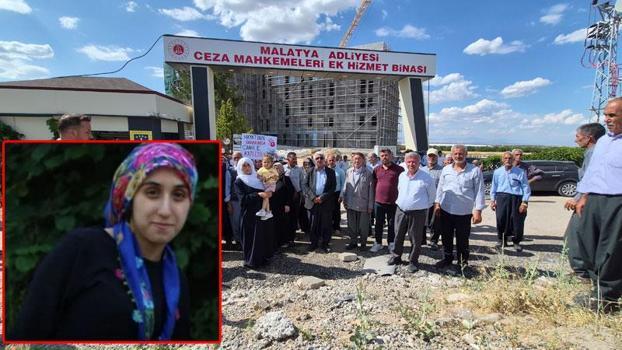 Bıçak yarasıyla ölen Emine'nin tutuklu eşinin yargılanmasına devam edildi