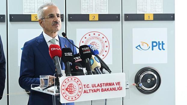 Bakan Uraloğlu: 2026 NATO Zirvesi anısına hazırlanan anma pulunu tedavüle sunduk