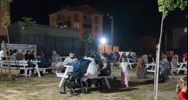 Ergene'de, 'Muhabbet Sizden, Çaylar ve Kahveler Müge Başkan'dan' uygulaması başladı