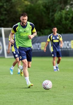 Fenerbahçe Avusturya kampında günü çift antrenmanla tamamladı