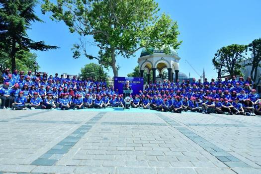 Fatih’te 330 gönüllü turizm elçisi göreve başladı