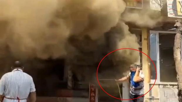Nusaybin’de yangın çıkan mağaza kullanılamaz hale geldi
