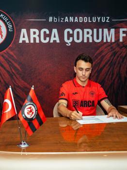 Çorum FK'dan 4 imza birden