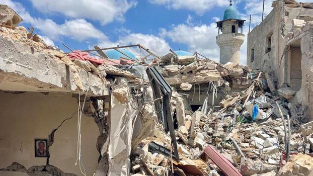 İsrail'in Lübnan'a saldırılarında hayatını kaybedenlerin sayısı 4 bin 321'e yükseldi