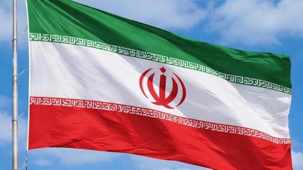 İran: ABD saldırılarında 8 asker hayatını kaybetti