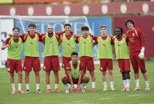 Galatasaray’da yeni sezon hazırlıkları sürüyor