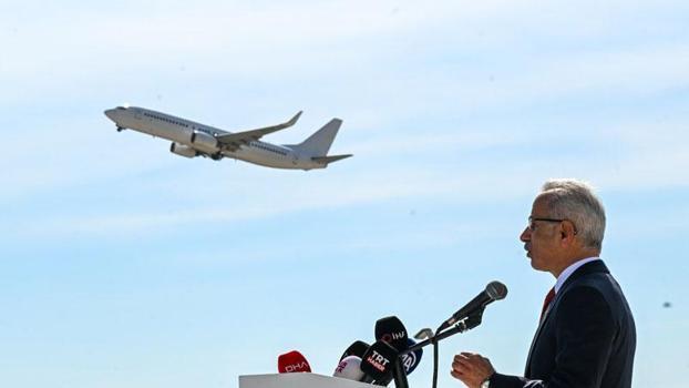 Bakan Uraloğlu: İstanbul'daki havalimanlarımız 78 ilin nüfusundan fazla yolcu ağırladı