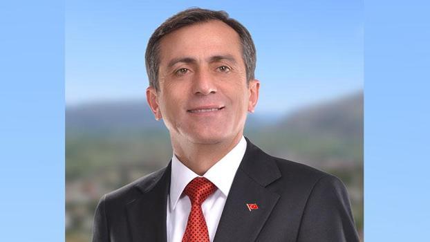 Tufanbeyli Belediye Başkanı Aktürk, kalp krizi şüphesiyle hastaneye kaldırıldı