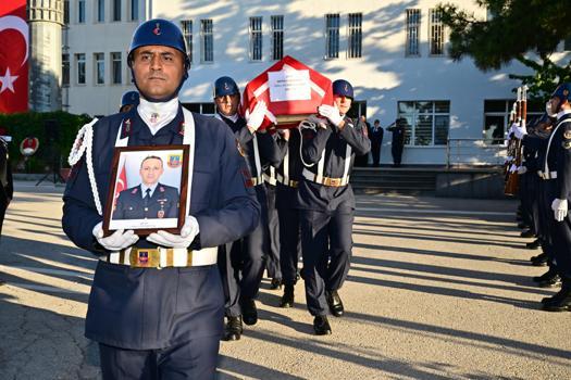 Eskişehir'de uzman çavuş, olaya müdahale sırasında şehit oldu (3)