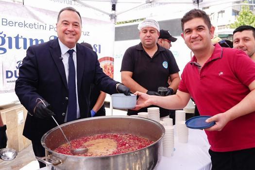 Manisa'da 20 bin kişiye aşure ikramı